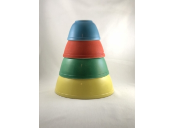 Vintage Pyrex Primary Colors Nesting Bowls - Complete Set Of 4
