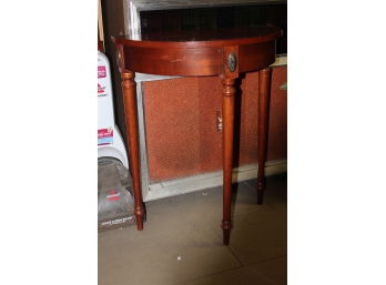 Pre Owned BOMBAY Co Dark Wood Half Moon Foyer Table