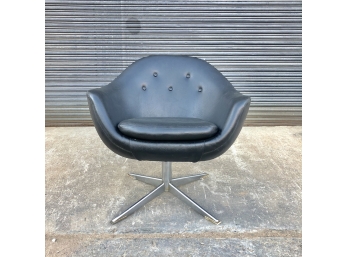 Mid Century Modern Swiveling Overman Style Pod Chair Black Naugahyde