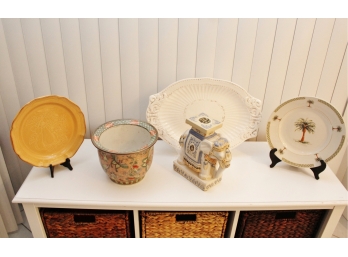 Set Of Five Fine Decorative Collectibles