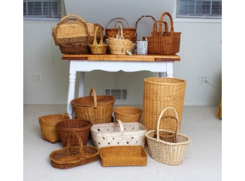 Large Collection Of Baskets - Approximately 29 Baskets