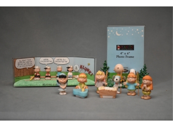 Peanuts Nativity And Other Collectibles