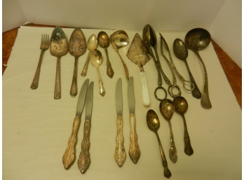 Vtg Mixed Lot 19 Silver Plated Utensils, Flatware, Serving Pieces