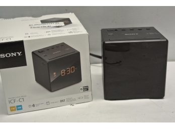 Pre Owned SONY ICF-C1 / BC FM/AM Alarm Clock Cube Radio In Black