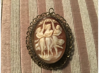 Vintage Cameo Pin/Pendant In Silver