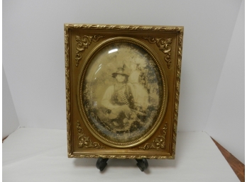 Vintage 1970s IIC Moulded Plastic Ornate Picture Frame With Antique Photograph