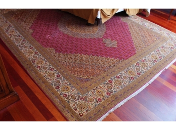 Wonderful Decorative Oriental Carpet