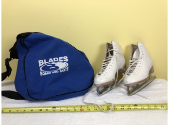 Ladies Figure Skates With Carry Bag