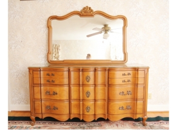 Vintage Tripple  Dresser And Matching Mirror By Dixon, The Orleans Collection
