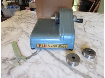 Vintage Bliss Portable Strip Splitter - For Hooked Rugs
