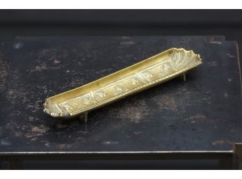 Brass Pencil Holder With Decorative Fleur-De-Lis Elements