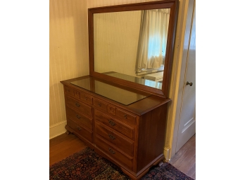 Vintage Drexel Heritage Dresser With Mirror