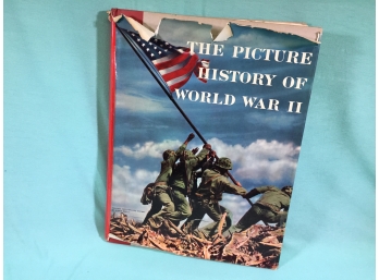 Picture History Of WWII Large Coffee Table Reference Book