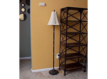 Butterfly Decorated Metal Floor Lamp