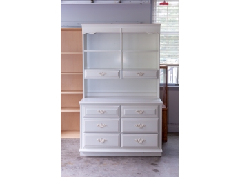 Sumter White Dresser And Book Case Top Matches Lots 36 65 75 & 77