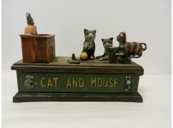 Vintage Reproduction CAT & MOUSE Cast Metal Mechanical Coin Bank