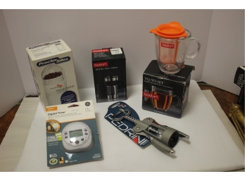 Lot Five New / Gently Used Kitchen Gadgets