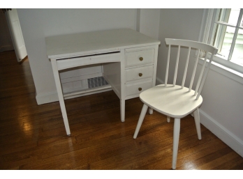White Painted Desk And Chair