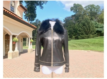 Gorgeous St. Johns Black Leather Coat With Removable Collar - Size S