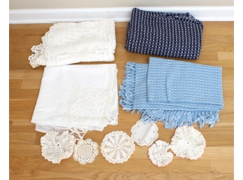 Table Cloths/Blankets & Doilies