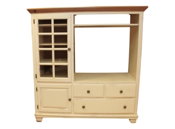 Broyhill Country TV Hutch