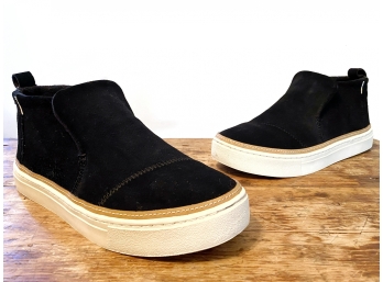 Women’s TOM’S Suede Slip-ons - Size 8.5