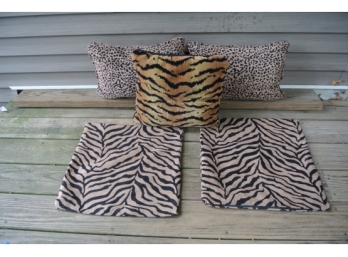 Group Zebra Striped Pillow Covers And Pillow