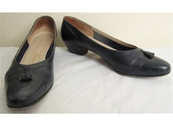 Vintage Ferragamo Shoes - Size 8.5