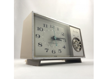 Mid Century General Electric Ever-Set Alarm Clock