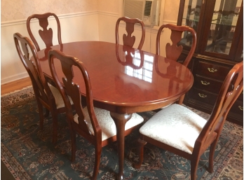 Thomasville Dining Table And Six Chairs