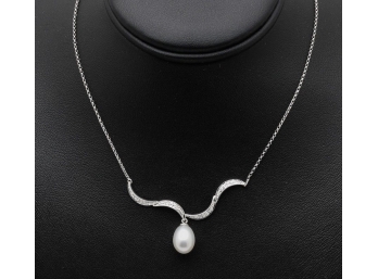 14K White Gold Cultured Pearl And Diamond Necklace