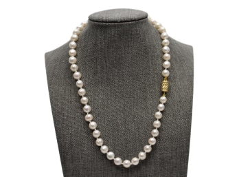 Genuine Single Strand Of Pearls With Magnetic Closure