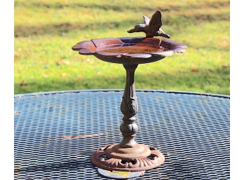 Small Charming Vintage Cast Iron Bird Bath With Duck Form Decoration