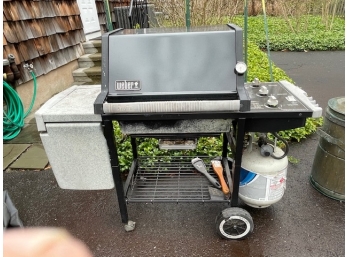 Great Weber Gas Grill With Cover