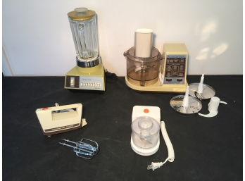 Vintage Waring, Hamilton Beach And Black & Decker Mixers And Choppers