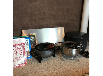 Fondue Pots, Cookbooks And Warming Tray