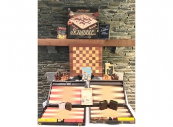 Vintage Backgammon, Chess, Scrabble & Dominos