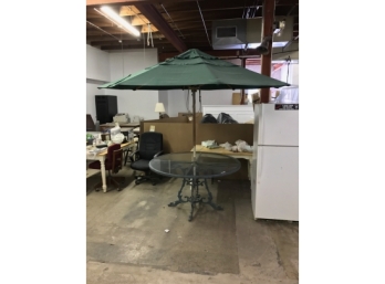 Very Nice Large Round Patio  Table With Matching Umbrella