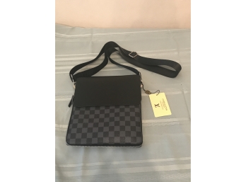 Louis Vuitton Style Over The Shoulder Bag (Not Authentic)