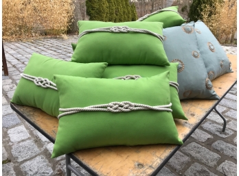 Outdoor Accent Pillows