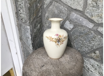 Large LENOX Queen's Garden Vase ~ 24k Gold Decorated ~