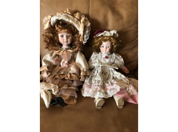(#154) Collectable Porcelain Dolls Dressed In 1920 Fashion