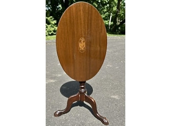 Vintage Oval Tilt Top Table With Eagle Satinwood Inlay & Claw Feet