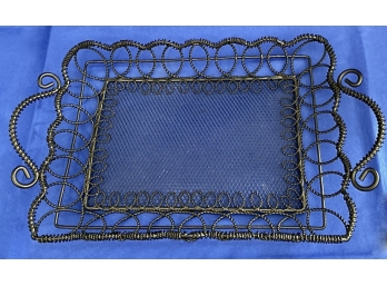Pretty Wire Tray With Handles