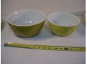 7'and 9' Pyrex Mixing Bowls, Two 1.5 Quart Divided Covered Pyrex Casseroles  (256)