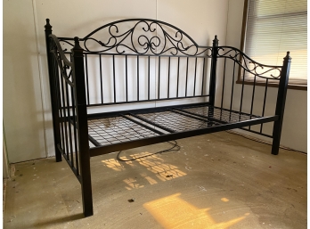 Wrought Iron Day Bed