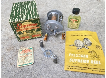 Vintage Pflueger 1573 Complete With Manual And Accessories