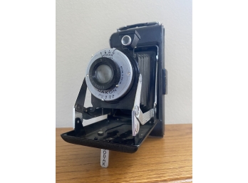Vintage Kodak Dakon Folding Camera Vigilant Junior