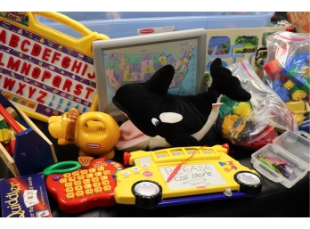 Great Lot Of Childrens Early Development Toys And Electronics
