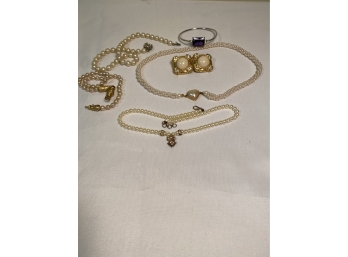 Assorted /Costume Pearl Necklaces, Bracelet And Earrings!
